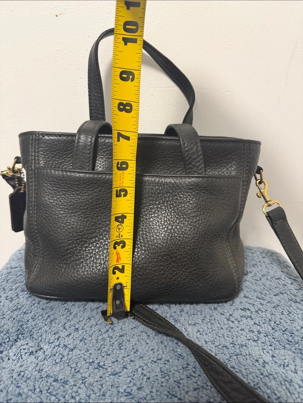 Coach classic handbag